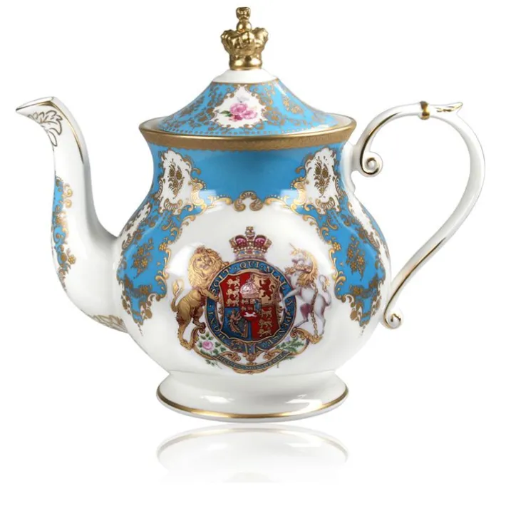 Royal Collection Shop Coat Of Arms 6 Cup Teapot* Afternoon Tea