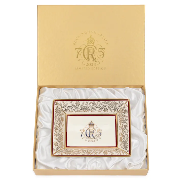 Royal Collection Shop The King'S 75Th Birthday Limited Edition Red Tray* His Majesty The King'S 75Th Birthday
